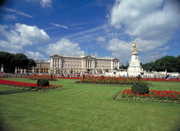 Buckingham Palace, via VisitBritain Images