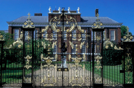 Kensington Palace, via VisitBritain Images